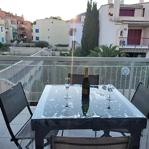  Appartement Superbe T2 En Centre Au Calme à Deux Pas Du Marché
